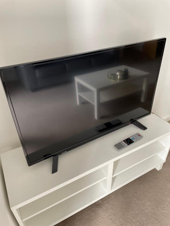 Modern 2-Bed Apartment In The Heart Of Salford Quays Exteriér fotografie