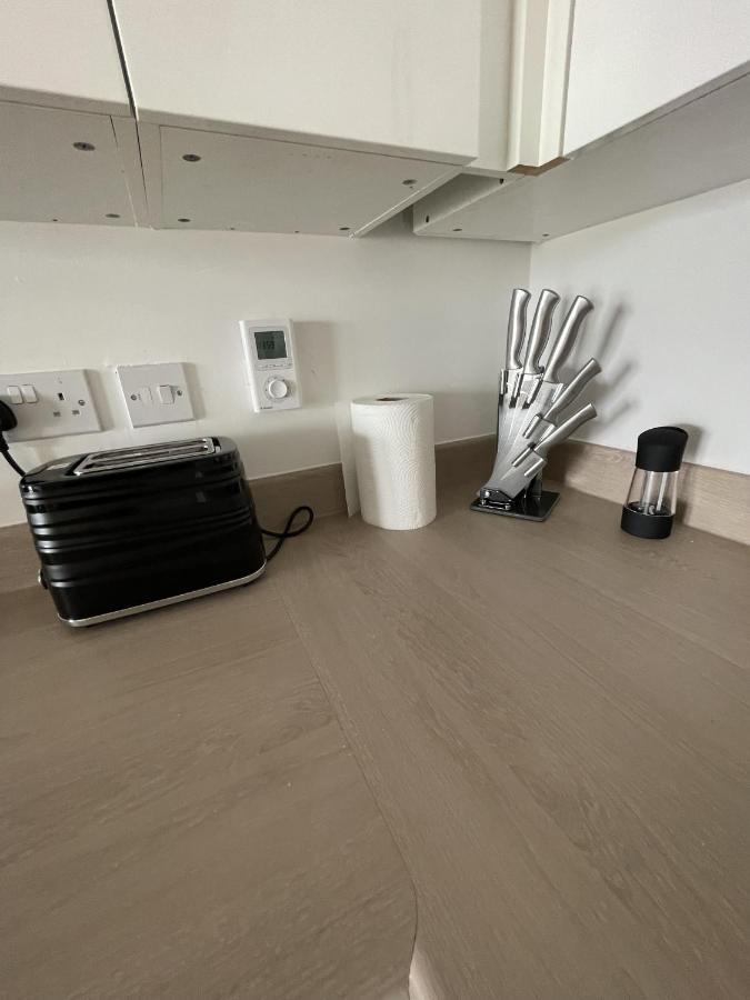 Modern 2-Bed Apartment In The Heart Of Salford Quays Exteriér fotografie