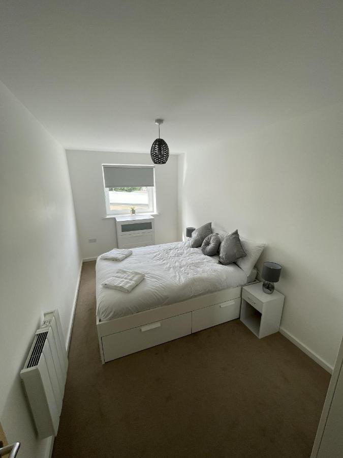 Modern 2-Bed Apartment In The Heart Of Salford Quays Exteriér fotografie